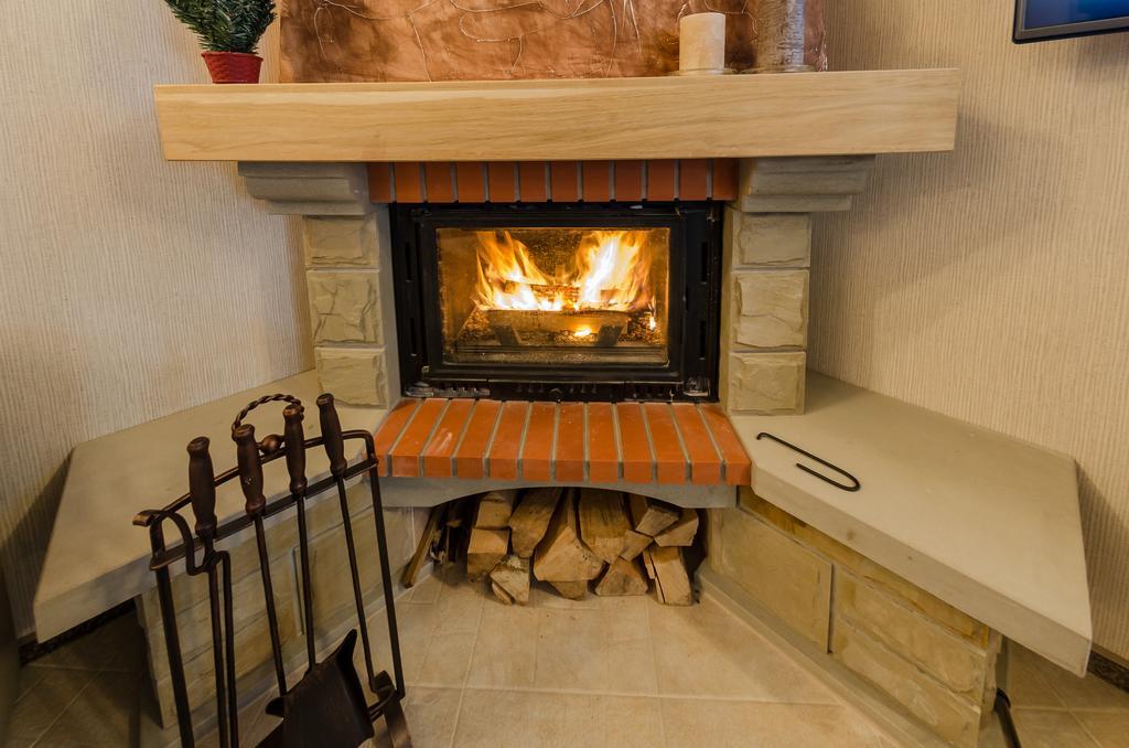 Апарт-Отель 5 Каминов Yasinya Room photo